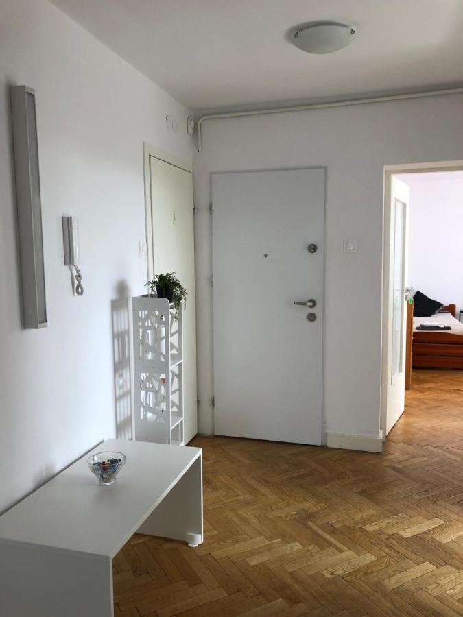 Apartment Swietojerska 바르샤바 외부 사진